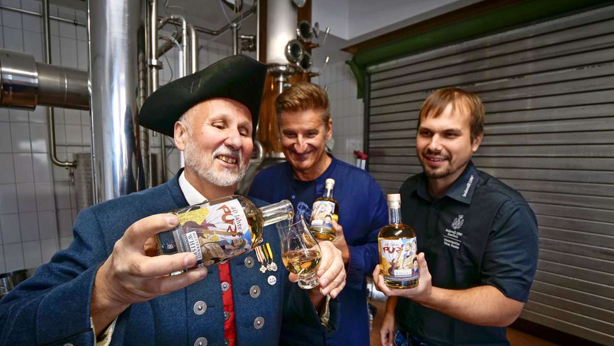  Die Fessler Mühle in Sersheim bringt am Mittwoch zusammen mit der Bietigheimer Band Pur eine limitierte Sonderedition eines Pur-Whiskeys heraus. 