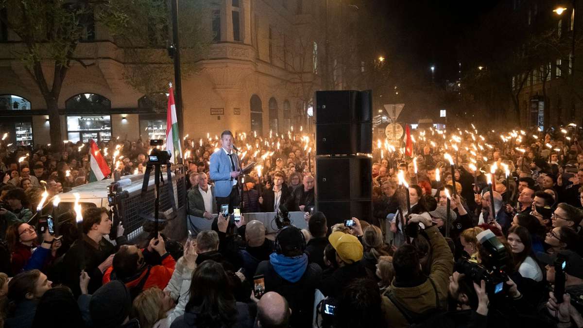 Protest in Budapest: Tausende Ungarn demonstrierten gegen Orban