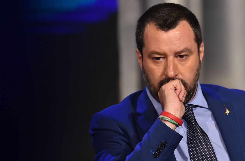 Der neue italienische Innenminister Matteo Salvini provoziert mit seinen Aussagen zur Flüchtlingskrise. Er würde am liebsten alle Flüchtlinge aus dem Land jagen.