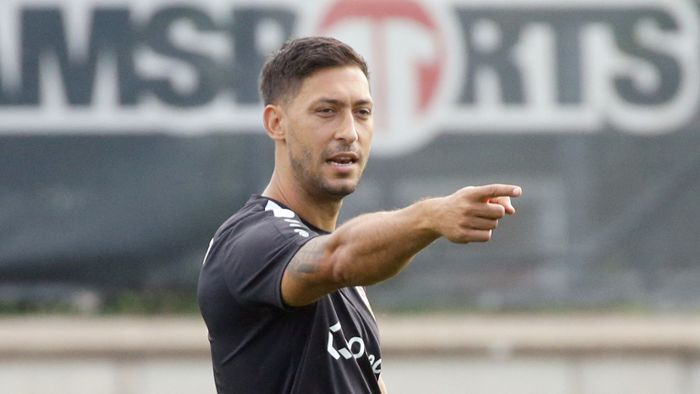 Der VfB bindet  Malik Fathi langfristig