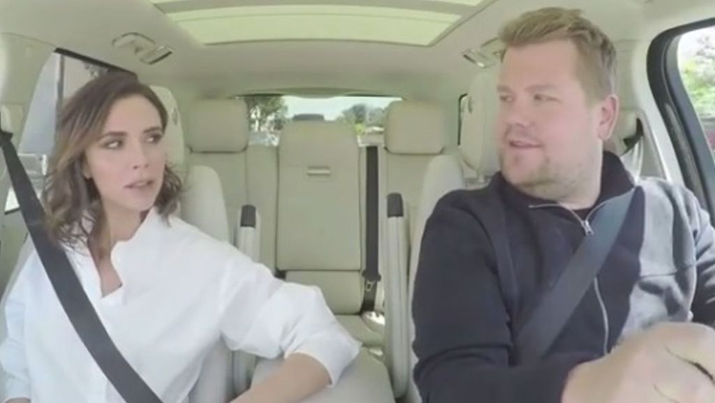  Für seine neuste Folge von „Carpool Karaoke“ hat sich Comedian James Corden als Beifahrerin Victoria Beckham ins Auto geholt und gezeigt: Das sonst so zurückhaltende Ex-Spice Girl hat wirklich Sinn für Humor. 