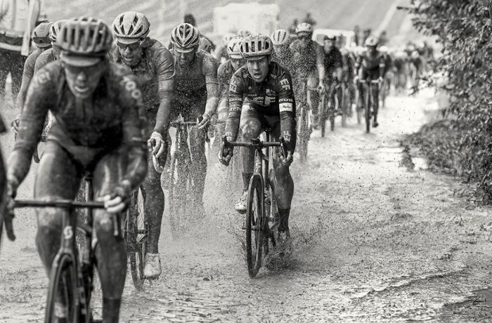 Das Radrennen Paris–Roubaix: Dreck, Schweiß und Tränen