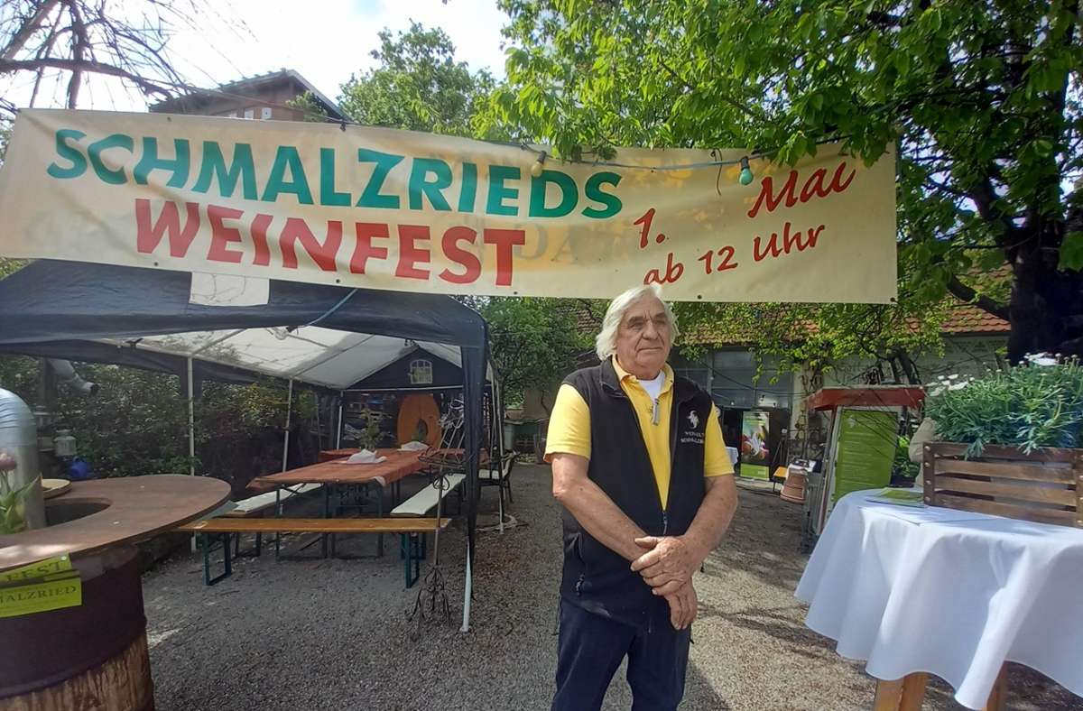 Hermann Schmalzried lud in Korb zum Weinfest mit Programm zum 40. Bestehen ein.