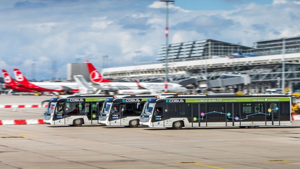 Klimaforscher   zum Flughafen Stuttgart: „Die Billig- und Ferienflieger sind ökologisch die Besten“