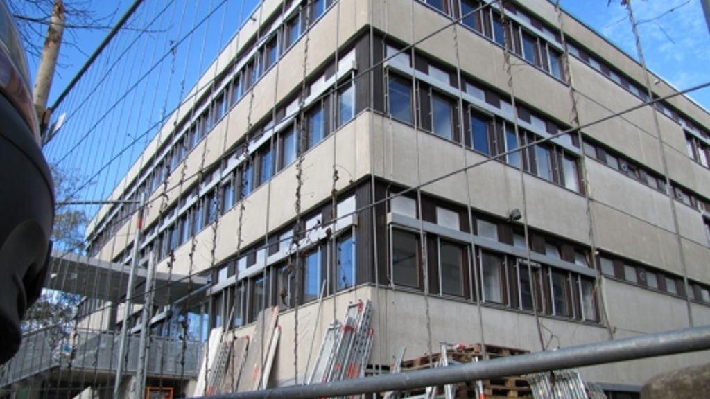 Hohenheim: Unibibliothek nimmt   Betrieb   auf