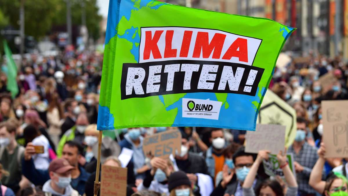 Allein das Definieren eines neuen Klimaneutralitätsziels für Stuttgart reicht vielen Umweltinitiativen nicht. Sie verlangen vor der Gemeinderatsdebatte am Donnerstag eine schonungslose Bestandsaufnahme und eine Beschleunigung der Energie- und Verkehrswende. 