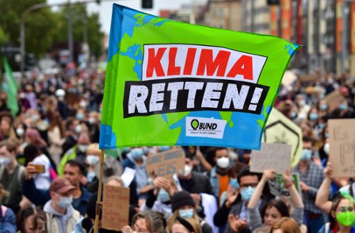 Stuttgart will schon bis 2035 statt wie bisher 2050 klimaneutral werden. Doch Umweltverbände bemängeln Defizite der Stadt in allen Bereichen. Foto: dpa/Martin Schutt