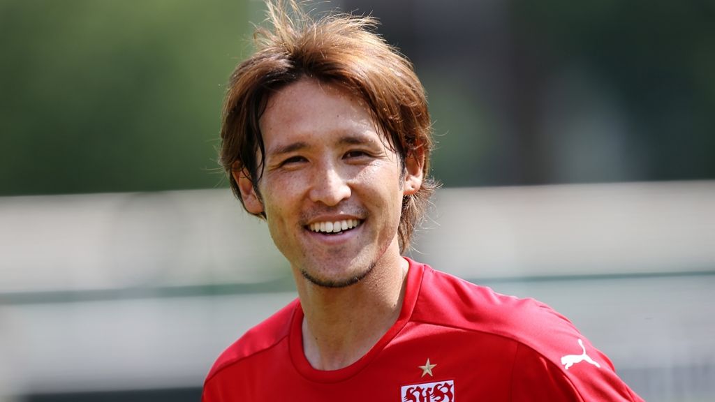 VfB Stuttgart: Erstes Training mit Neuzugang Hajime Hosogai