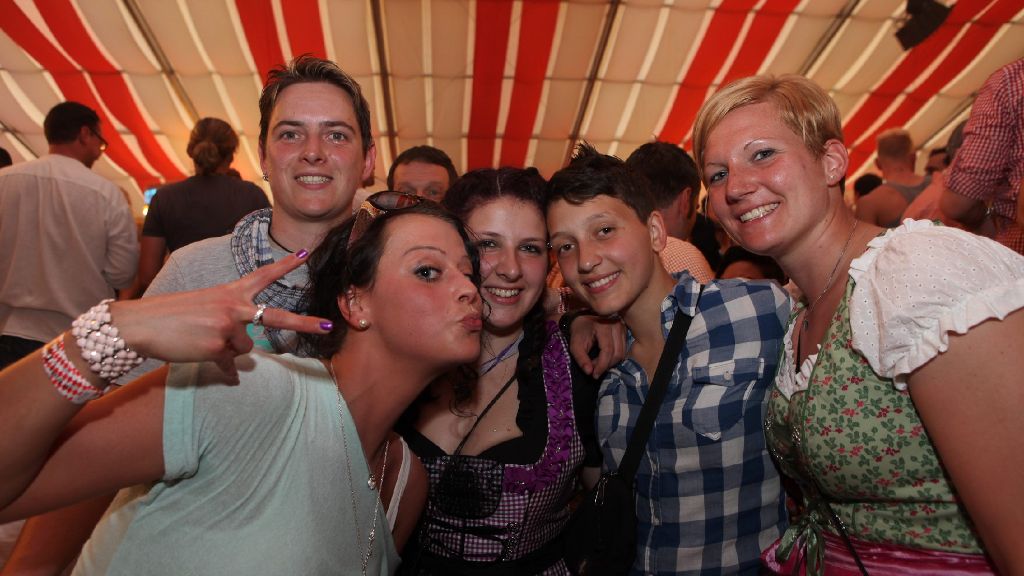 Stuttgarter Frühlingsfest: Gaydelight - Die schwul-lesbische Gemeinde feiert auf dem Wasen