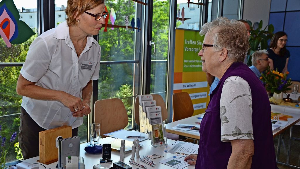 Netzwerk Demenz Stuttgart: Technik erleichtert den Alltag von Demenzkranken
