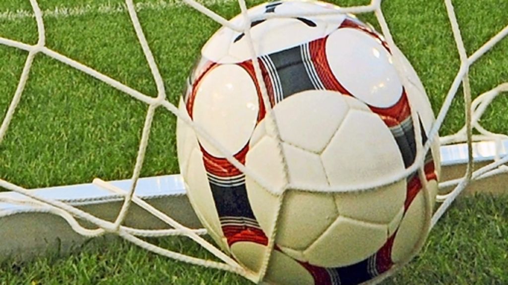 Prozess um illegale Wetten: Bande soll Fußballspiele manipuliert haben