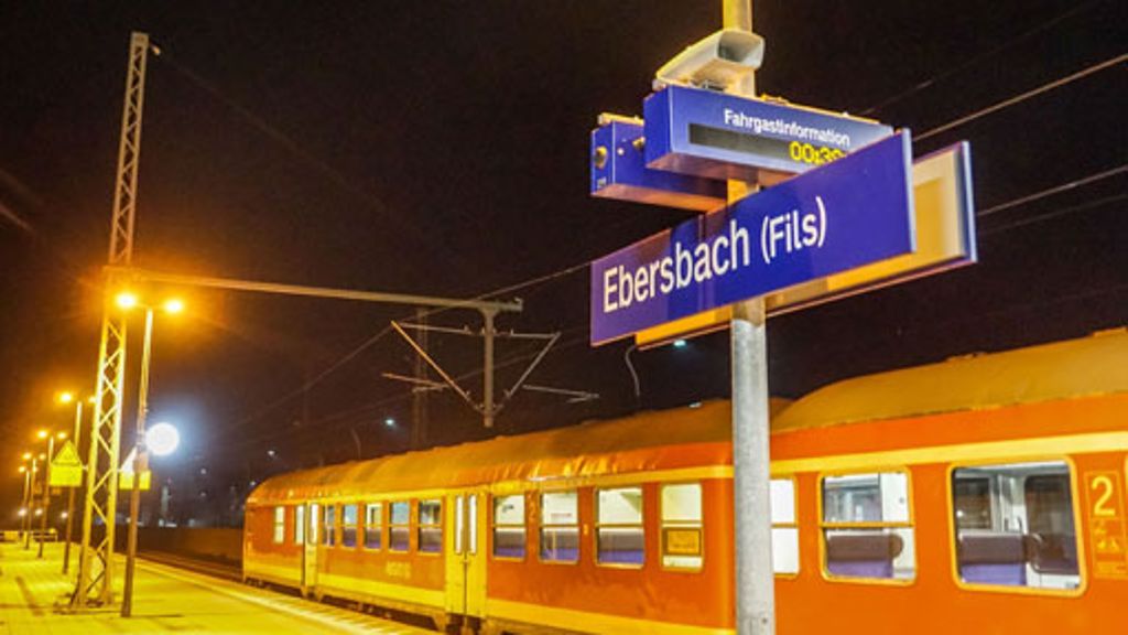 Blaulicht aus der Region Stuttgart: 66-Jähriger von Zug erfasst