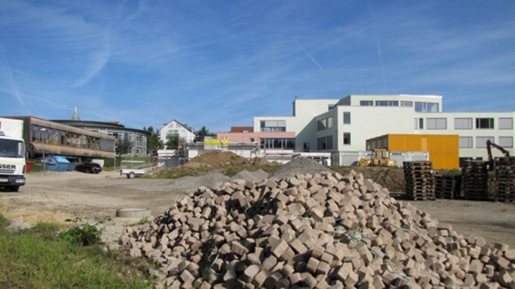Bau einer Sportstätte in Riedenberg: Streit um  Größe der Turnhalle