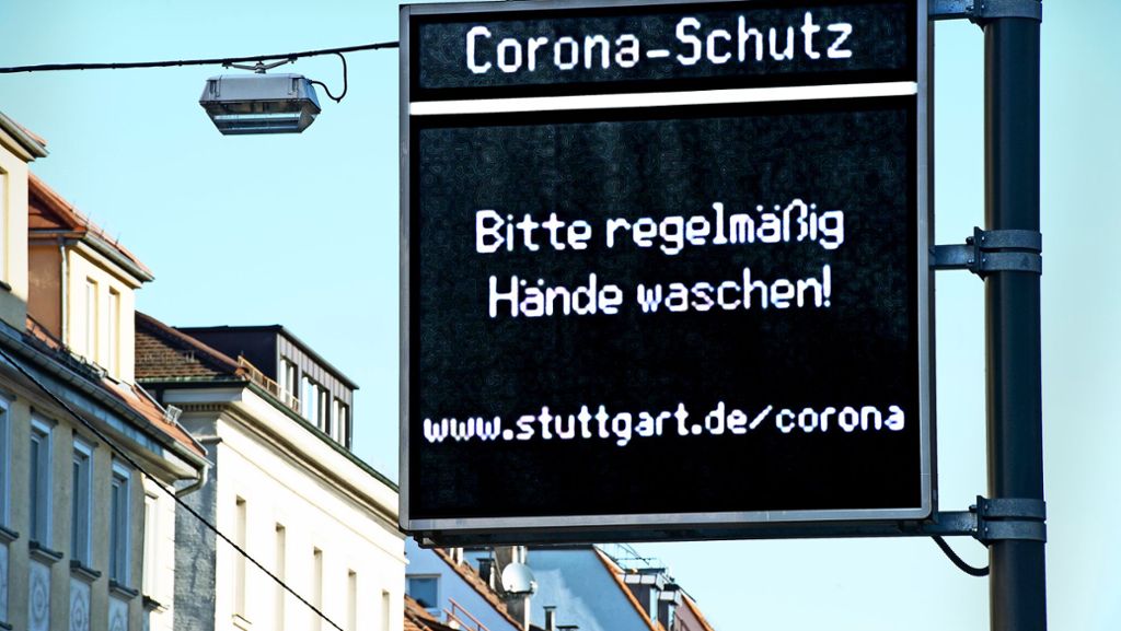 Warntafeln in Stuttgart: Corona-Schutz statt Feinstaubalarm