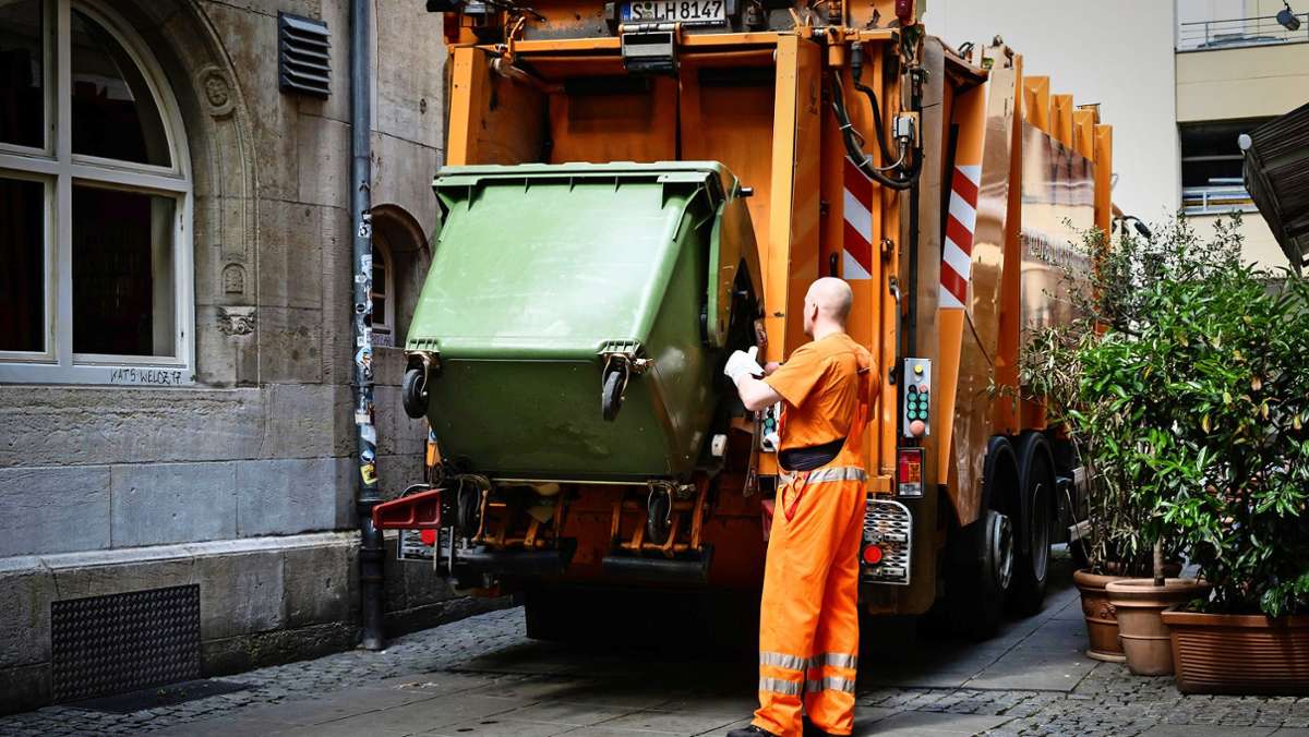 Coronavirus in Stuttgart: Zwölf  Müllwerker sind positiv