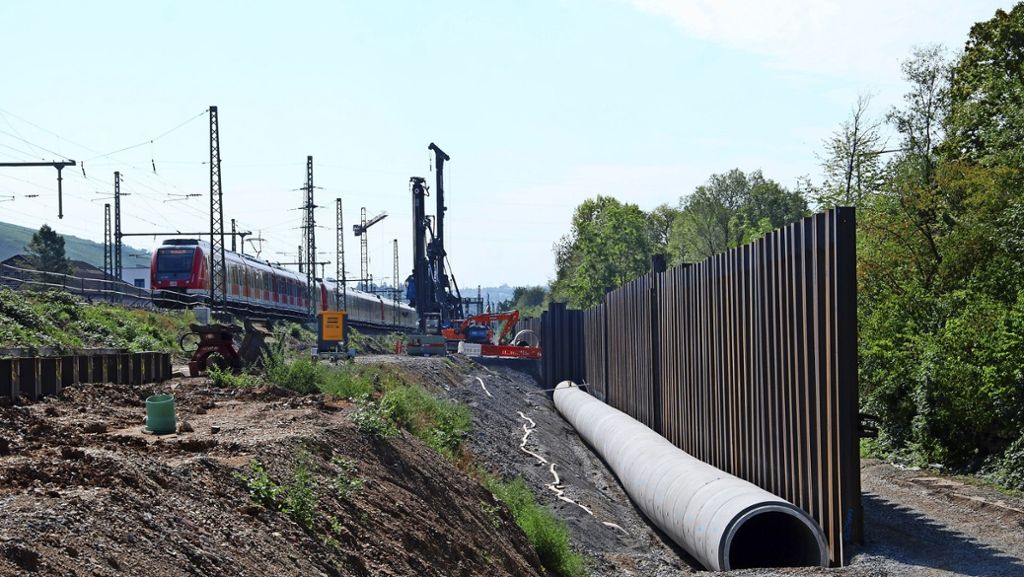 Tunnelbau in Untertürkheim: Für den Tunnel werden Gleise verschoben