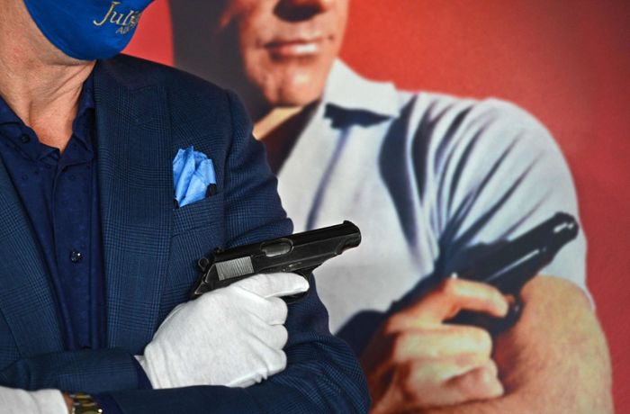 Pistole von James Bond für viel Geld versteigert