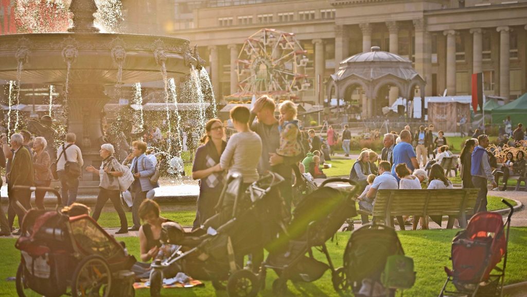 Schlossplatz Stuttgart: Historisches Volksfest  soll in der City bleiben