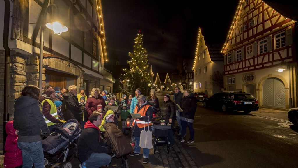 Advent im Strohgäu: Die Lebendigen Adventskalender starten wieder