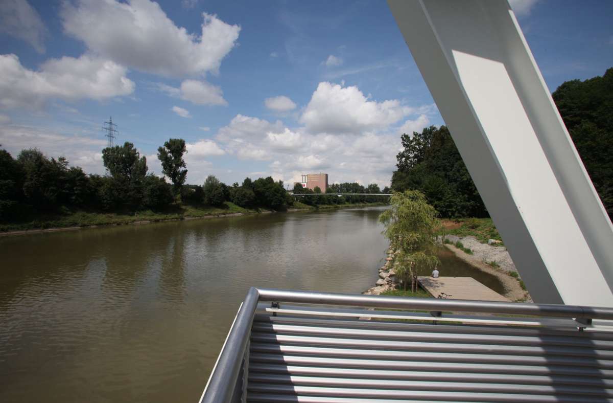 Impression von der Landungsbrücke am Neckar.