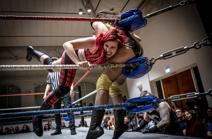 Trendsport in Stuttgart: Erste europäische Frauen-Wrestling-Show in der Sängerhalle