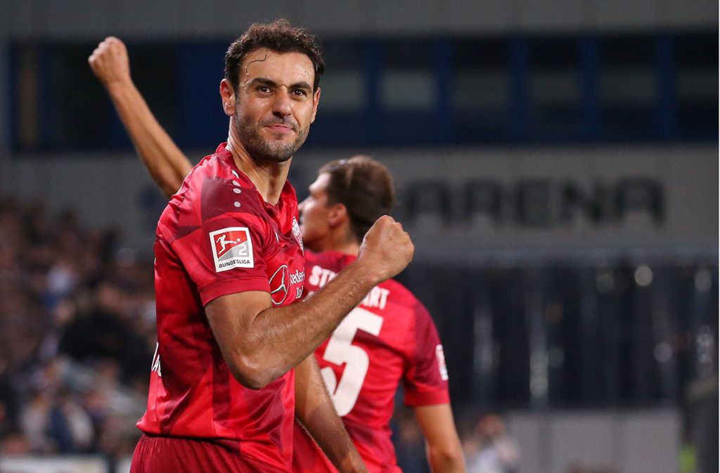 Hamdi Al Ghaddioui ballt die Faust – sein Tor beschert dem VfB den Sieg in Bielefeld.
