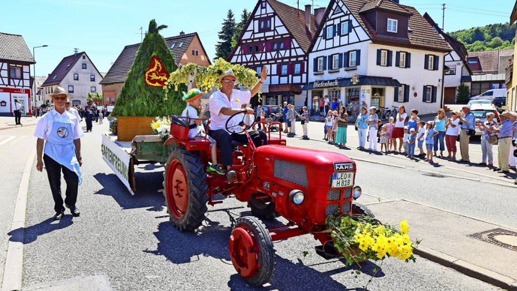 150 Jahre Feuerwehr Merklingen: Ein heißes Fest zum Geburtstag