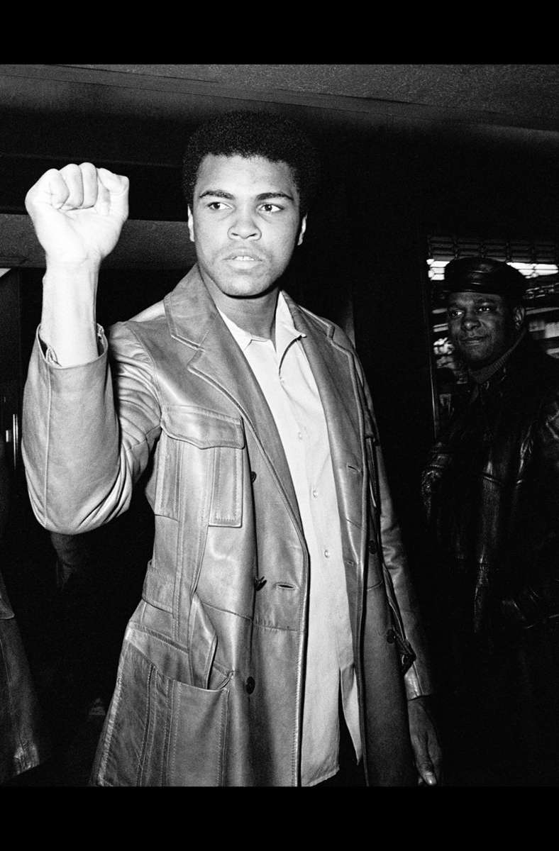 Nicht nur eine Boxergeste, sondern bei Ali eine politische: die gereckte Fasut