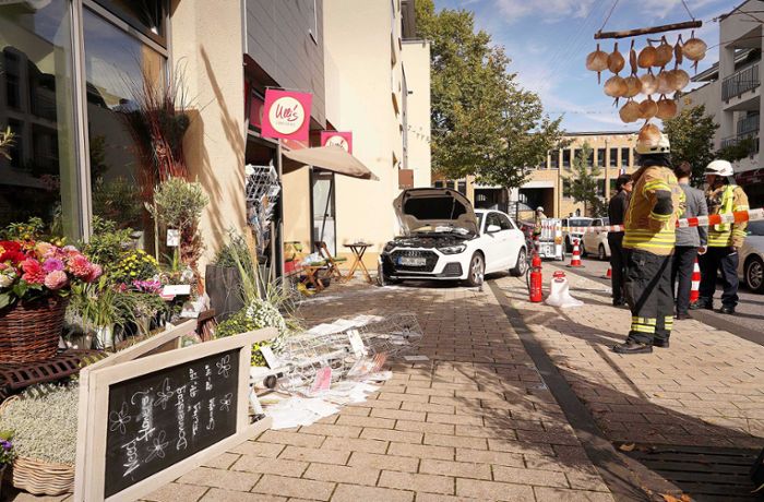 Handel in Fellbach: Viel Anteilnahme nach Schaufenster-Unfall