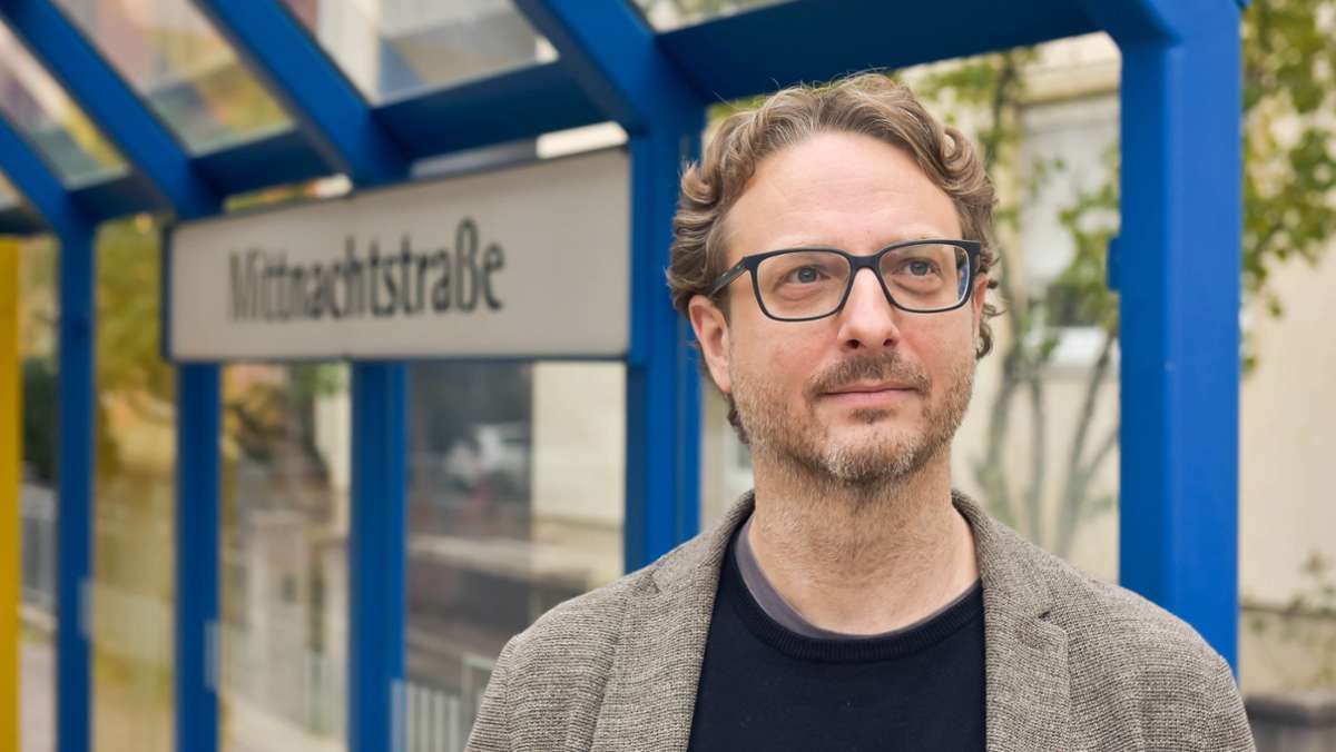 Frank Rudkoffskys Roman „Mittnachtstraße“: Kleingärtner und Generationen bekriegen sich   im Stuttgarter Norden