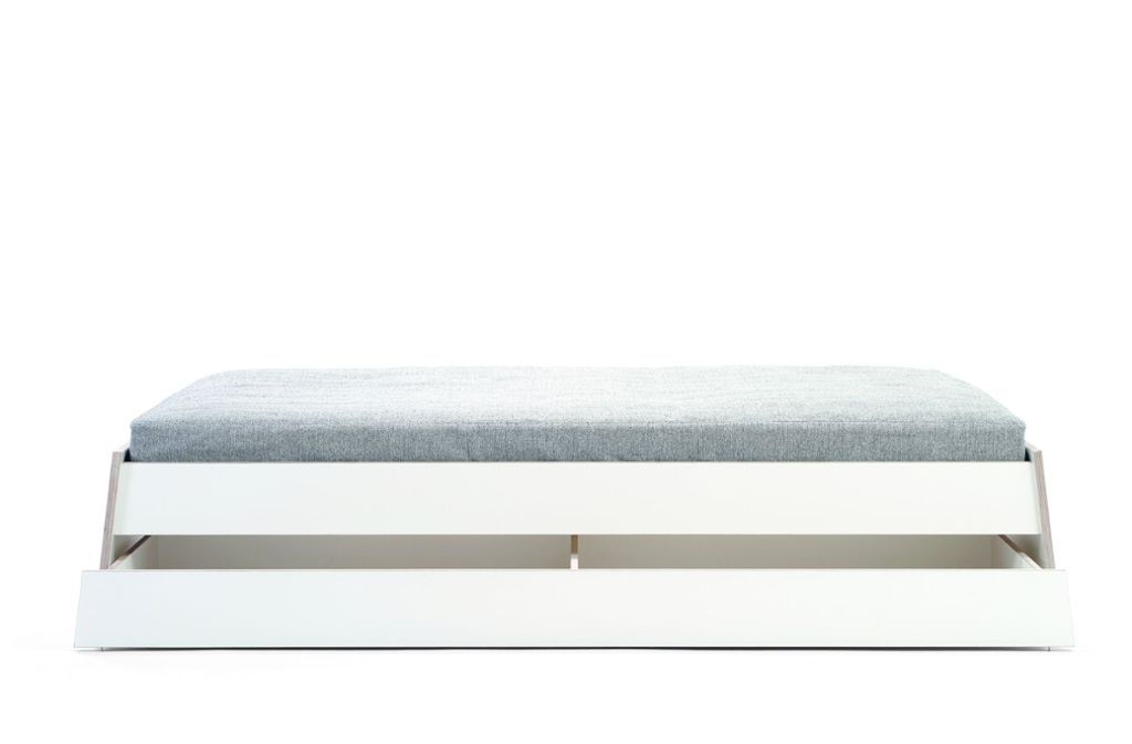 Schlichter geht’s nicht, „Stockholm“-Schlafmöbel von dem Designer Alexander Seifried für Richard Lampert in Stuttgart, eine Variation seines Stapelbetts „Lönneberga“.