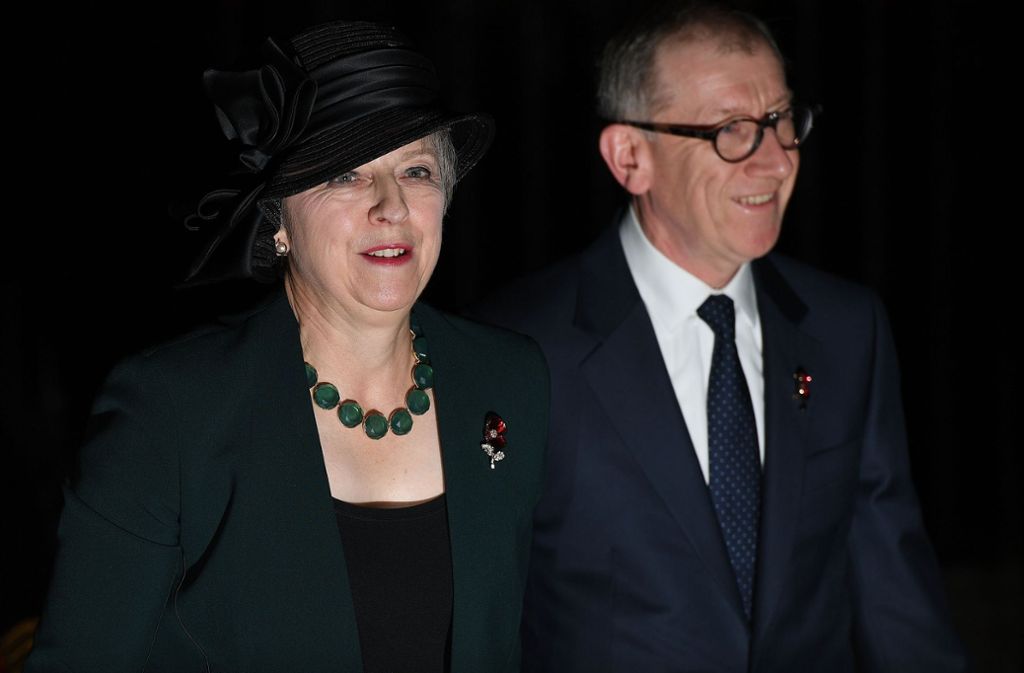 Großbritanniens Premierministerin Theresa May und ihr Mann Philip