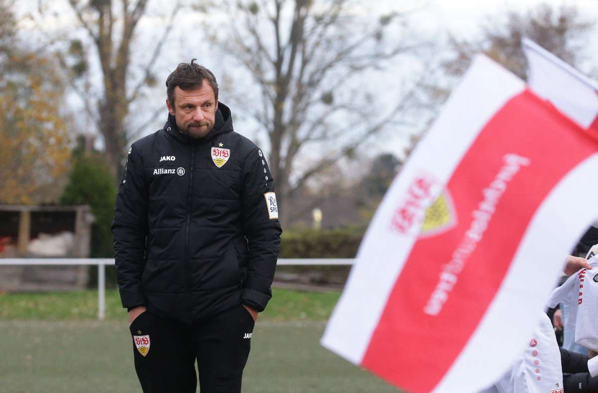 Für das Team von VfB-Trainer Heiko Gerber ging es beim Spiel gegen den TSV Neckarau um die Herbstmeisterschaft in der Oberliga Baden-Württemberg.