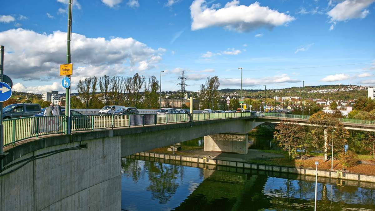 Neckarquerung in Esslingen: Neue Pläne für marode Adenauerbrücke