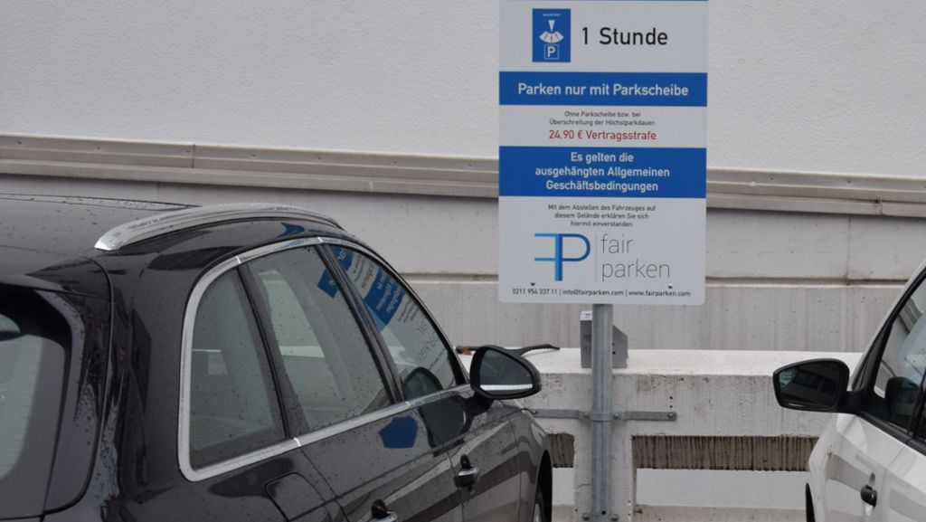 Parkscheiben-Pflicht in Stuttgart-Möhringen: Supermarkt wehrt sich gegen Fremdparker