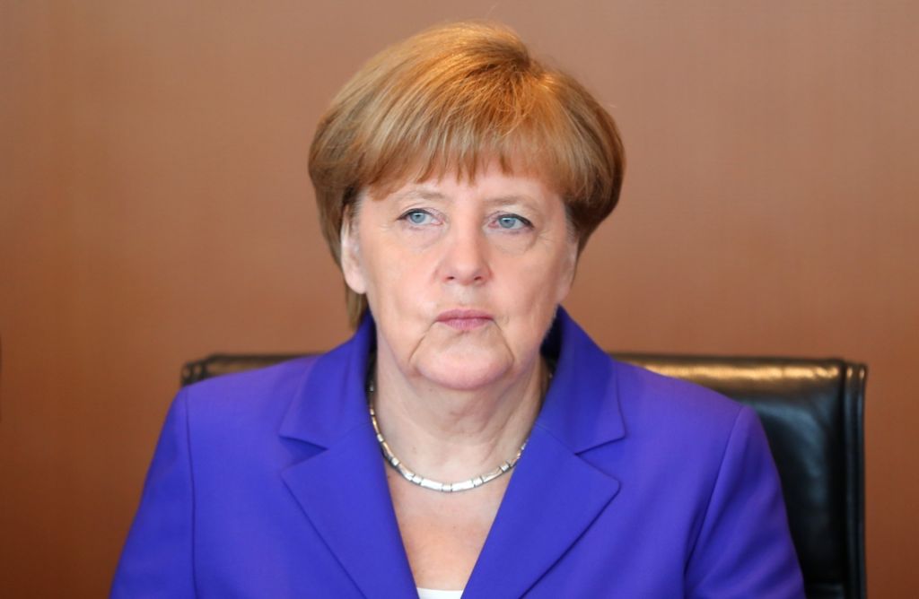 Bundeskanzlerin Angela Merkel plant  einen neuen Anlauf für ein Vierertreffen mit dem russischen sowie dem ukrainischen Präsidenten Foto: dpa