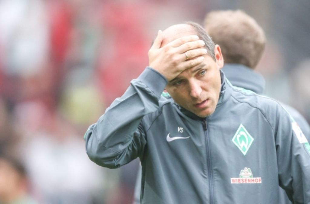 Für den Neuen auf der Bremer Bank war das Spiel gegen Mainz Nervenkitzel pur: "Ich wollte der Mannschaft nicht zeigen, wie nervös ich war. Sie sollte nicht denken, der Trainer zittert." Nach dem Schlusspfiff dann die Erleichterung: Bremen gewinnt 2:1.