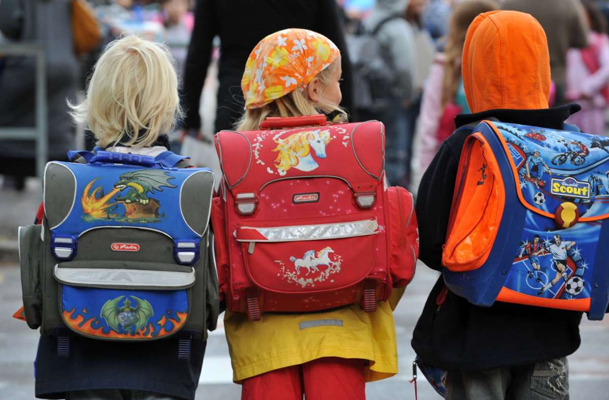 Montag geht’s in den Grundschulen wieder los. Foto: picture alliance / dpa/Patrick Seeger