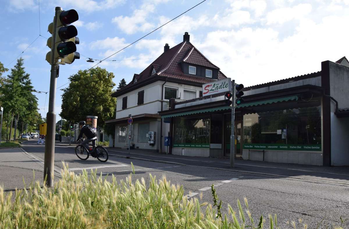 Der Lebensmittelladen an der mittleren Laustraße steht schon seit vielen Jahren leer. Foto: Alexandra Kratz