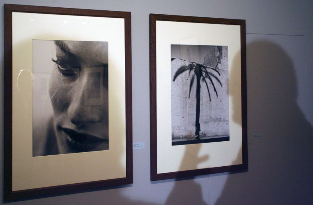 Der Schatten des Modefotografen Peter Lindbergh im Mönchehaus Museum in Goslar in seiner Ausstellung „Images of Women“.