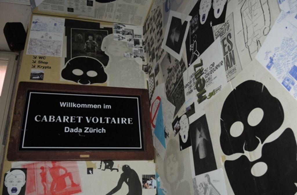 Im Cabaret Voltaire taraf sich der harte Kern um Dada-Erfinder Hugo Ball.