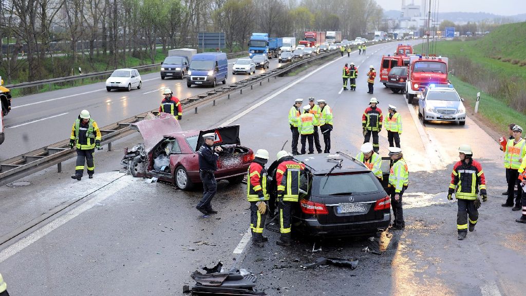 A 81 bei Böblingen: Zwei Tote bei Geisterfahrer-Unfall