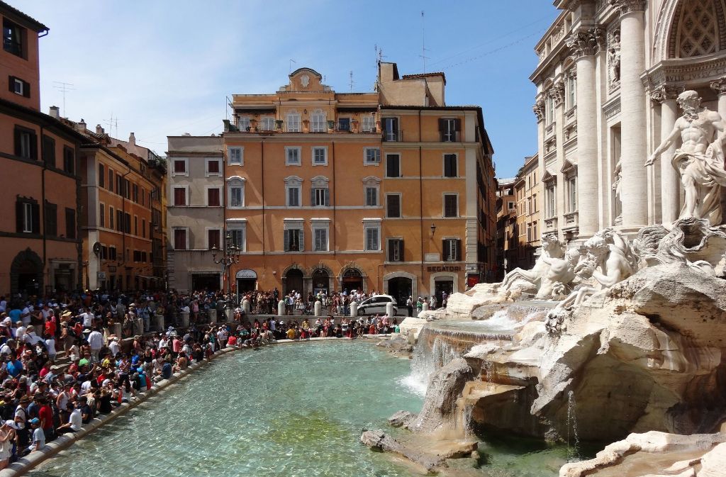 An zweiter Stelle unter den Auslandsreisen liegt Italien mit 8,2 Prozent. Im Bild ist der Trevi-Brunnen in Rom zu sehen.