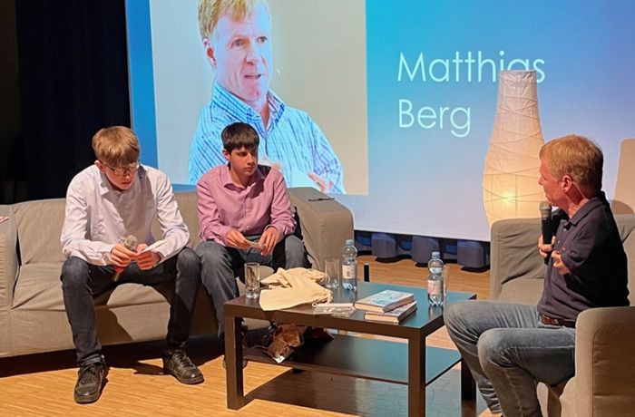 Schul-AG in Neugereut: Schüler interviewen Matthias Berg