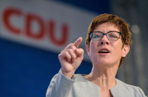 Die CDU-Chefin weiß nicht, wie man dem Youtube-Phänomen begegnet. Foto: dpa