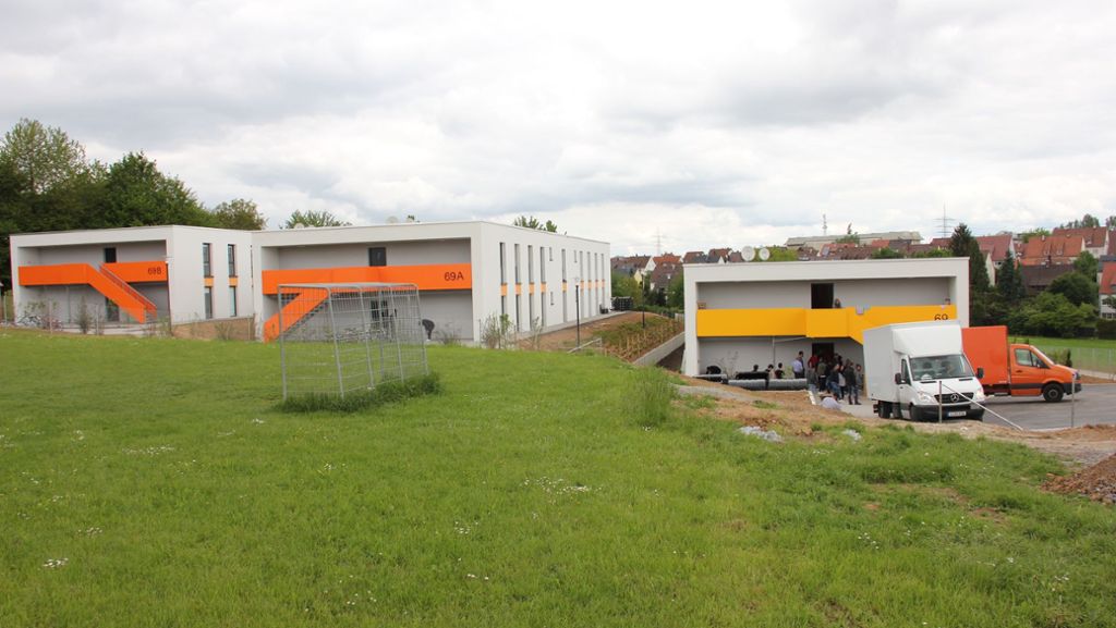 Flüchtlingsunterkunft in Stuttgart-Stammheim: Bezirksbeirat fordert  bessere Beleuchtung