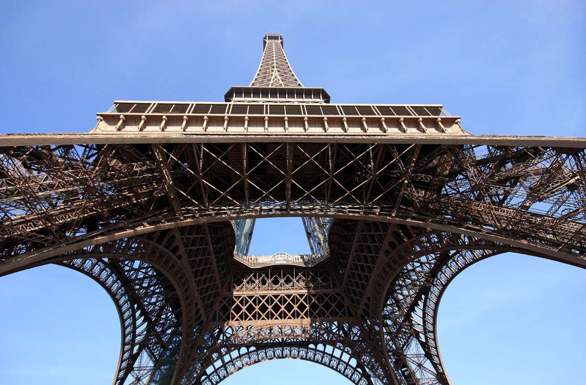 3,15 Millionen Francs sollte der Turm kosten, am Ende sind es 7,45 Millionen.