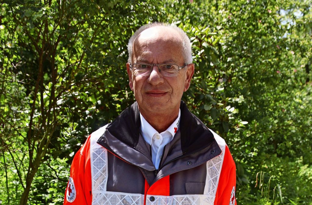 Dieter Lutz ist Rettungssanitäter beim Deutschen Roten Kreuz in Stuttgart-Vaihingen. Foto: Waltraud Daniela Engel