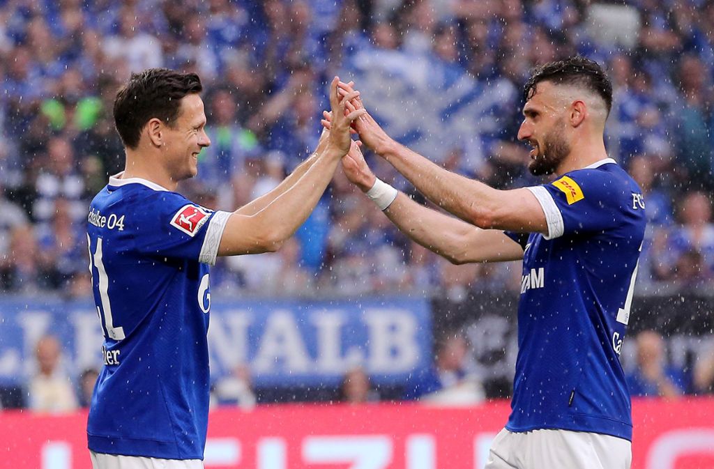 Der FC Schalke 04 hat im Geschäftsjahr 2018 an Berater 15,355 Millionen Euro gezahlt.