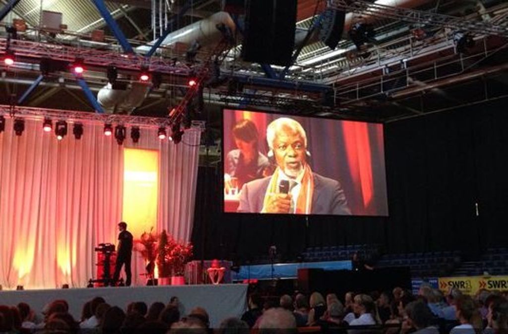 Kofi Annan in der Schleyer-Halle.